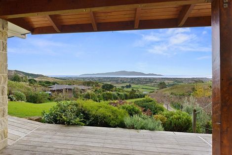 Photo of property in 123 Aston Road, Waikanae, 5391