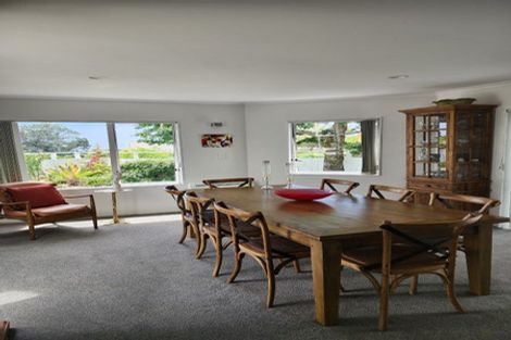 Photo of property in 12 Shelter Grove, Frankleigh Park, New Plymouth, 4310