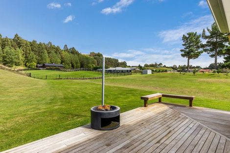 Photo of property in 50 Ramsay Drive, Acacia Bay, Taupo, 3385