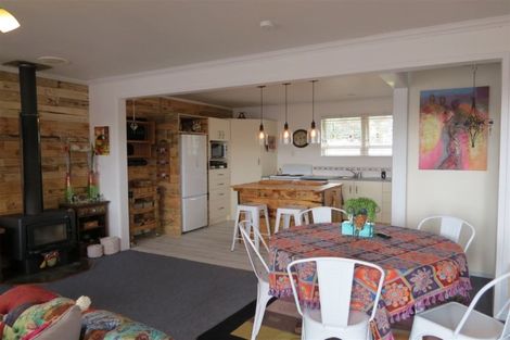 Photo of property in 32 Harris Street, Te Puke, 3119