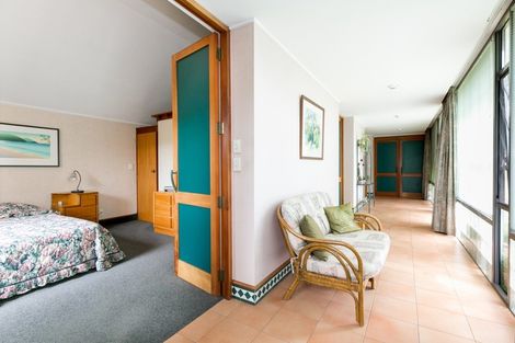 Photo of property in 4a Neeve Place, Taradale, Napier, 4112