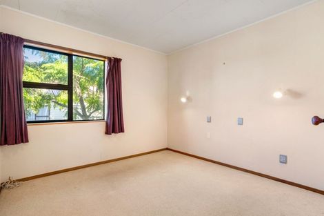 Photo of property in 115 Park Avenue, Whangamata, 3620