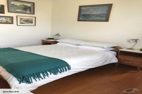 Photo of property in 2/4 George Street, Mangere East, Auckland, 2024