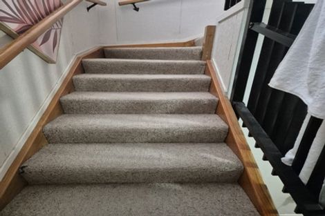 Photo of property in 48 Taikata Road, Te Atatu Peninsula, Auckland, 0610