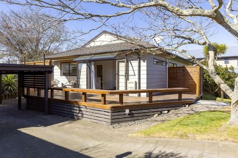 Photo of property in 2/10 Koha Road, Taupo, 3330