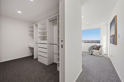Photo of property in 50 Bleakhouse Road, Howick, Auckland, 2014