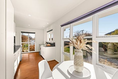 Photo of property in 38 Pembroke Street, Avondale, Christchurch, 8061