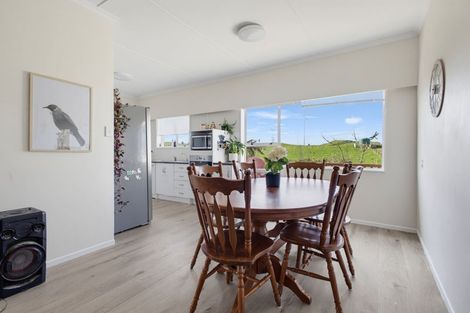 Photo of property in 131 Tiromoana Road, Maata, Eltham, 4398