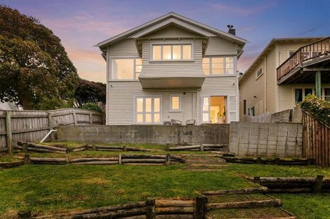 Photo of property in 10 Kotinga Street, Kilbirnie, Wellington, 6022