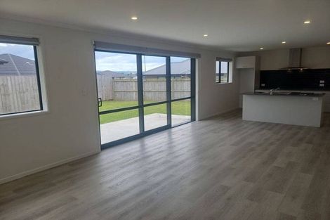 Photo of property in 5 Kapiakauri Road, One Tree Point, 0118