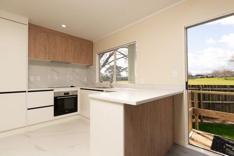 Photo of property in 2/19 Velvet Crescent, Otara, Auckland, 2023
