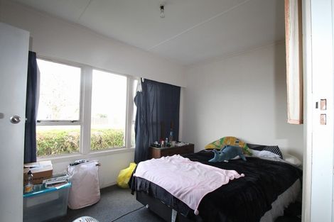 Photo of property in 21 Miranda Street, Stratford, 4332