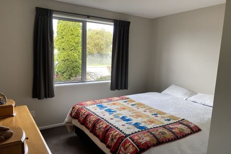 Photo of property in 20 Nyoli Street, Northcote, Christchurch, 8052