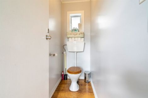 Photo of property in 246f Marine Parade, Bluff, 9814