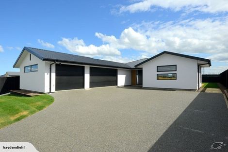 Photo of property in 55 Westpark Boulevard, Rangiora, 7400