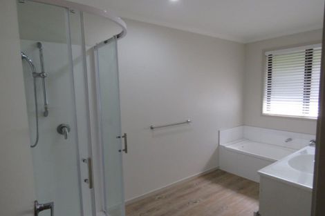 Photo of property in 32a Ainslee Street, Highlands Park, New Plymouth, 4312