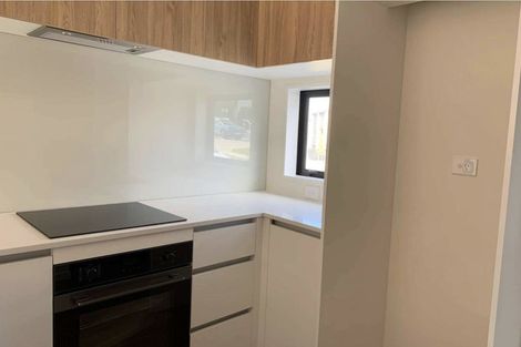 Photo of property in 24 Hoopers Road, Glen Eden, Auckland, 0602