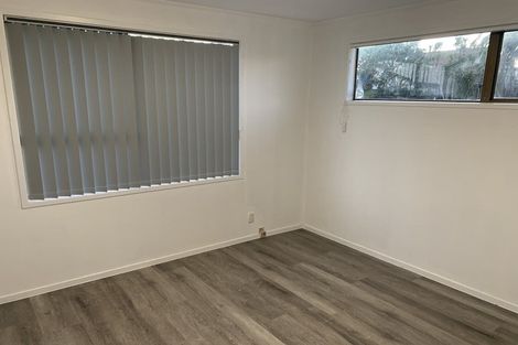 Photo of property in 41 Mcquarrie Avenue, Wattle Downs, Auckland, 2103