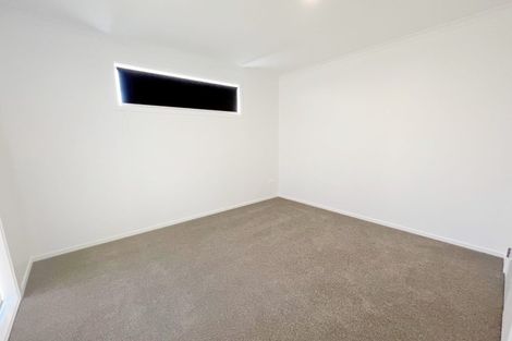 Photo of property in 2/2 Searancke Place, Fairfield, Hamilton, 3214