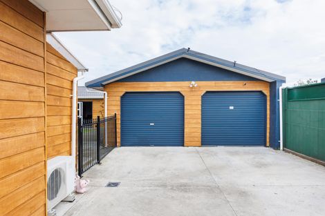 Photo of property in 43 Benmore Avenue, Cloverlea, Palmerston North, 4412