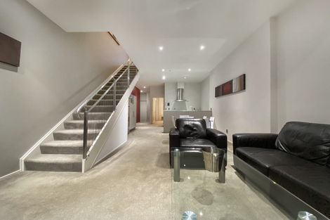 Photo of property in Hb Apartments, 1/3 Holland Street, Te Aro, Wellington, 6011