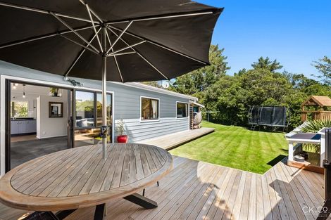 Photo of property in 11 Mcmanaway Grove, Stokes Valley, Lower Hutt, 5019