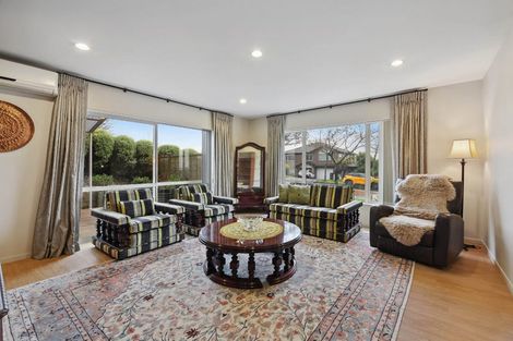 Photo of property in 96 Babich Road North, Ranui, Auckland, 0612