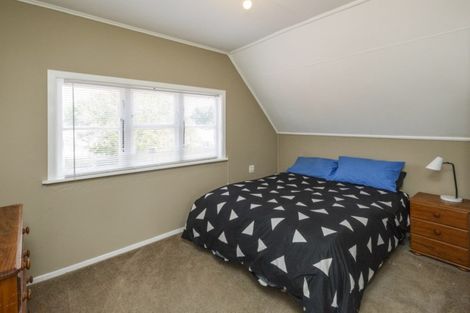 Photo of property in 28 Oxford Street, Hokowhitu, Palmerston North, 4410