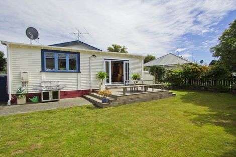 Photo of property in 1138 High Street, Taita, Lower Hutt, 5011