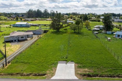 Photo of property in 8 Maire Street, Mamaku, 3020