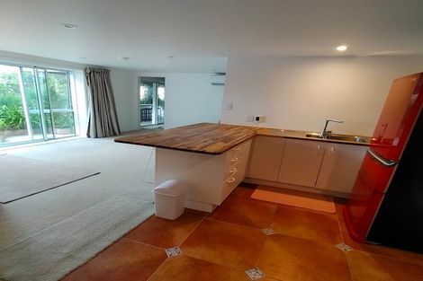 Photo of property in 29 Kingston Heights Road, Kingston, Wellington, 6021