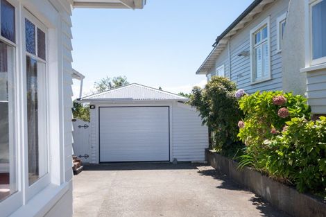 Photo of property in 42 Simla Terrace, Hospital Hill, Napier, 4110