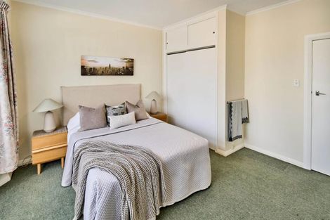 Photo of property in 42 Rintoul Street, Newtown, Wellington, 6021