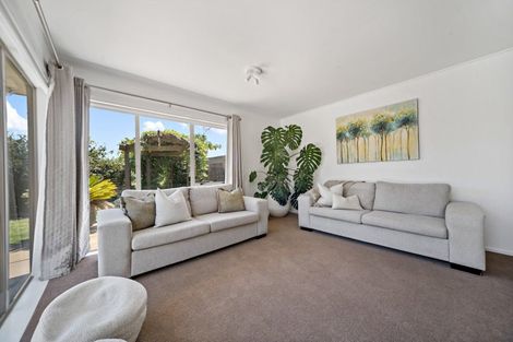 Photo of property in 26 Fratley Avenue, Farm Cove, Auckland, 2012