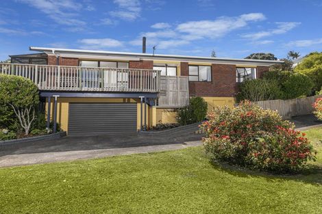 Photo of property in 1/180 Manuka Road, Bayview, Auckland, 0629