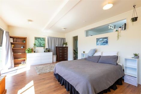 Photo of property in 4 Robinia Place, Snells Beach, 0920