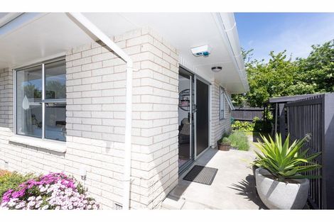 Photo of property in 1/4 Glenys Place, Broomfield, Christchurch, 8042