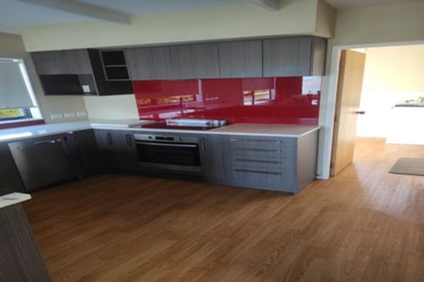 Photo of property in 10 Titoki Avenue, Waipahihi, Taupo, 3330