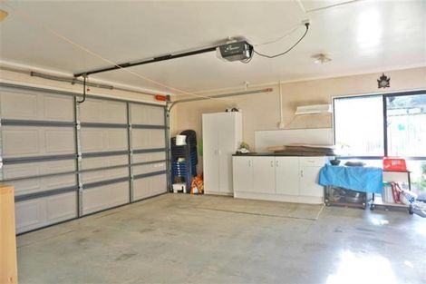 Photo of property in 45 Magic Way, Randwick Park, Auckland, 2105