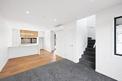 Photo of property in 2/13 Pulham Crescent, Queenwood, Hamilton, 3210