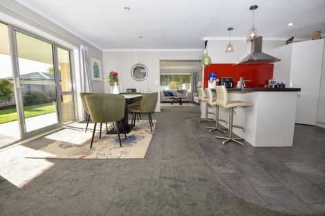 Photo of property in 266 High Street South, Carterton, 5713