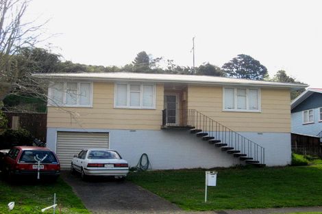 Photo of property in 14 Regent Place, Blagdon, New Plymouth, 4310