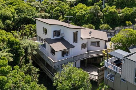 Photo of property in 51b Maungaraki Road, Korokoro, Lower Hutt, 5012