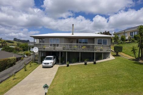 Photo of property in 1 Pohutukawa Drive, Cable Bay, 0420