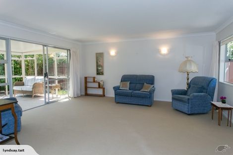 Photo of property in 22 Parsons Street, Vogeltown, New Plymouth, 4310