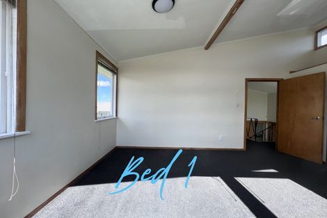 Photo of property in 15 Edgewater Drive, Pakuranga, Auckland, 2010