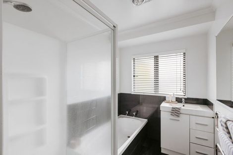 Photo of property in 579b Maunganui Road, Mount Maunganui, 3116