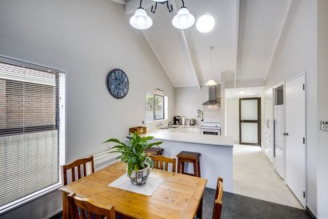 Photo of property in 4/35 Georges Drive, Napier South, Napier, 4110