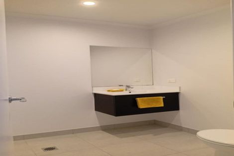Photo of property in 18 Frank Gill Road, Hobsonville, Auckland, 0616