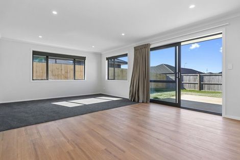 Photo of property in 10 Ballantyne Avenue, Te Kauwhata, 3710